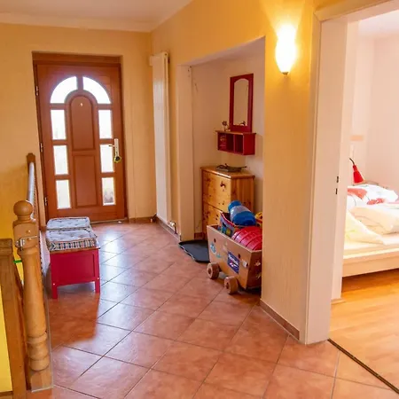 Apartment Ferienwohnung Sommerwind